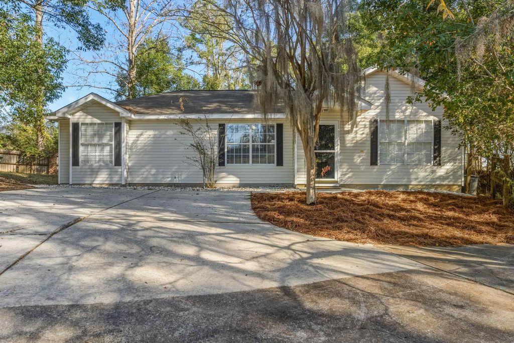 Photo of 1331 Idlewild Drive, Tallahassee, FL 32311 (MLS # 393973)