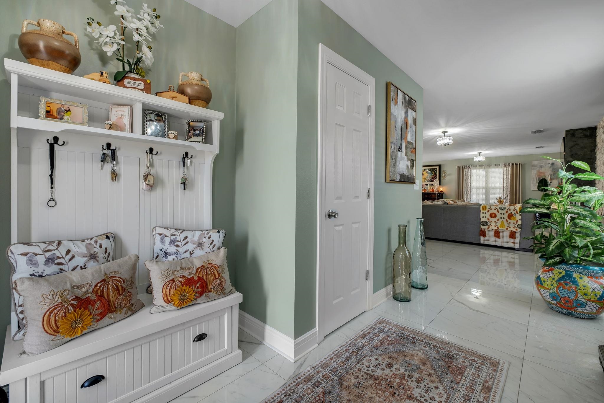 4800 SILENT CREEK Lane