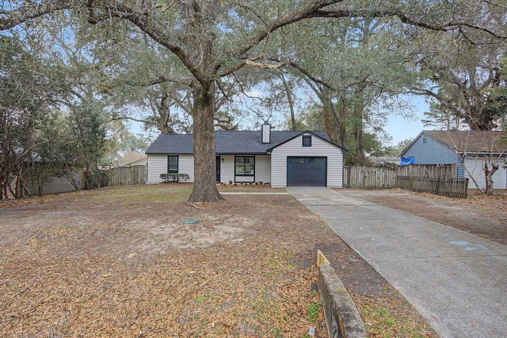 Photo of 5319 Water Valley Drive, Tallahassee, FL 32303 (MLS # 396754)