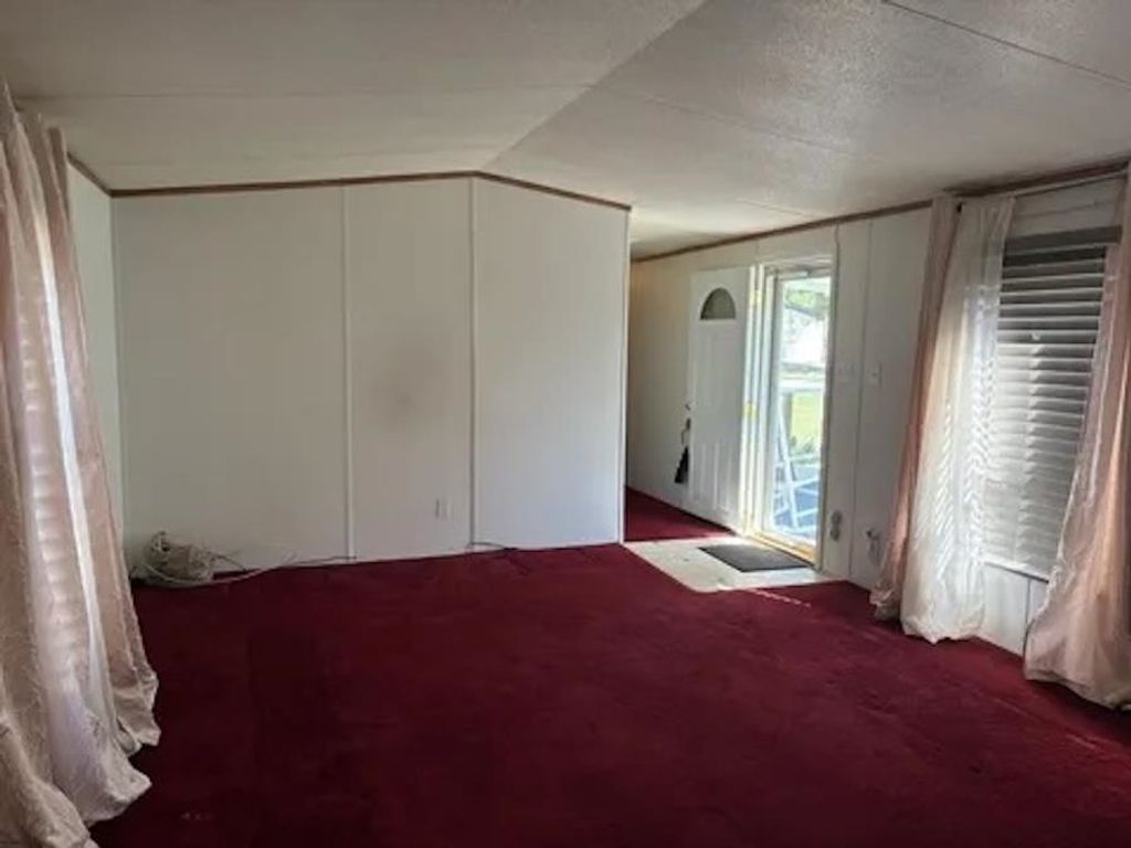 Photo of 107 NELSON Road, Crawfordville, FL 32327 (MLS # 395984)