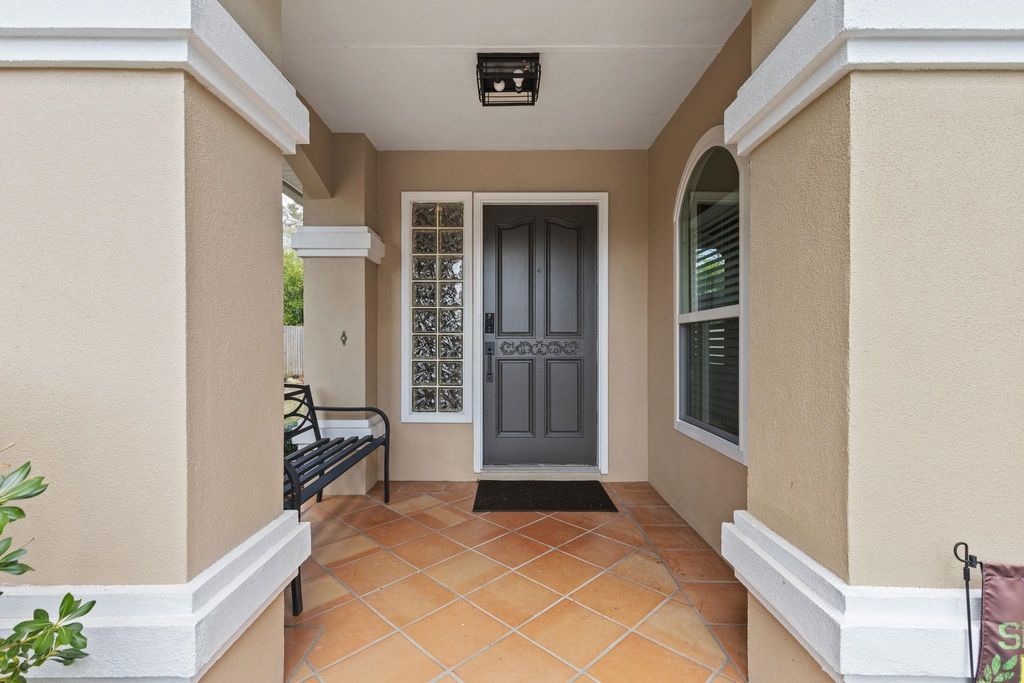 Photo of 3260 N Shannon Lakes Drive, Tallahassee, FL 32309 (MLS # 396905)