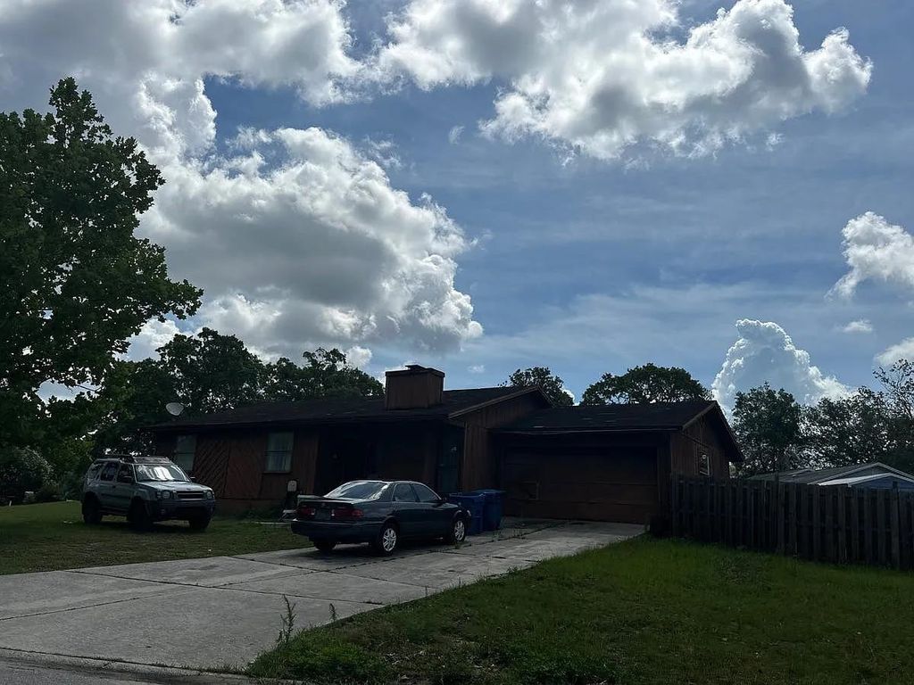 Photo of 11386 Monument Ridge Drive, Jacksonville, FL 32225 (MLS # 392525)