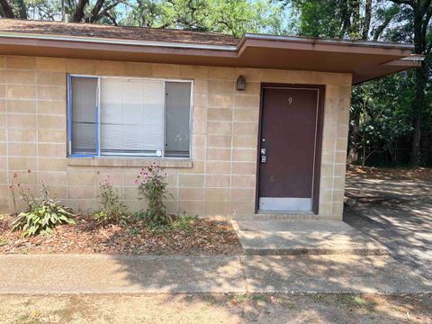Photo of 1509 Branch Street #9, Tallahassee, FL 32303 (MLS # 400146)