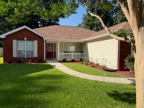 Photo of 1308 Fern Hill Court, Tallahassee, FL 32312 (MLS # 398989)