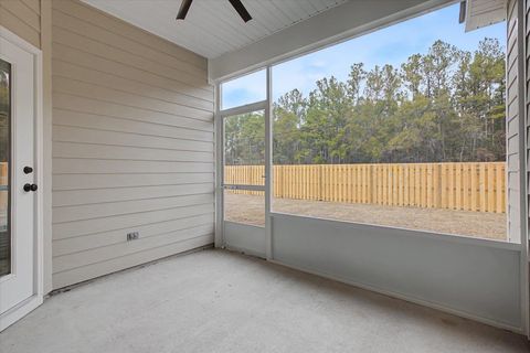 Tiny photo for 128 Divine Loop, Crawfordville, FL 32327 (MLS # 396731)