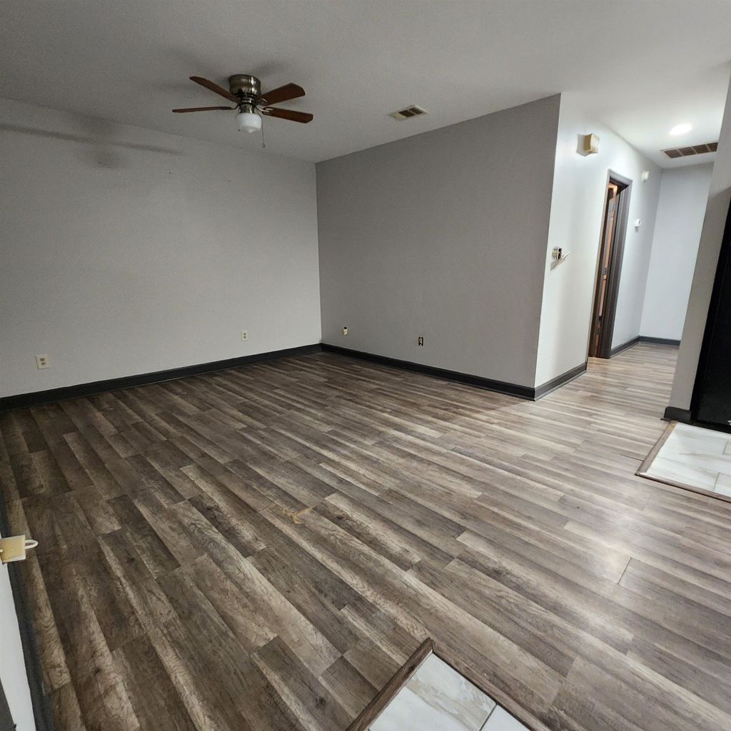 Photo of 1552 Kay Ave, Tallahassee, FL 32301 (MLS # 398881)