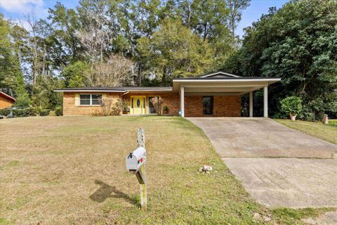 625 N Calhoun Street Quincy FL 32351