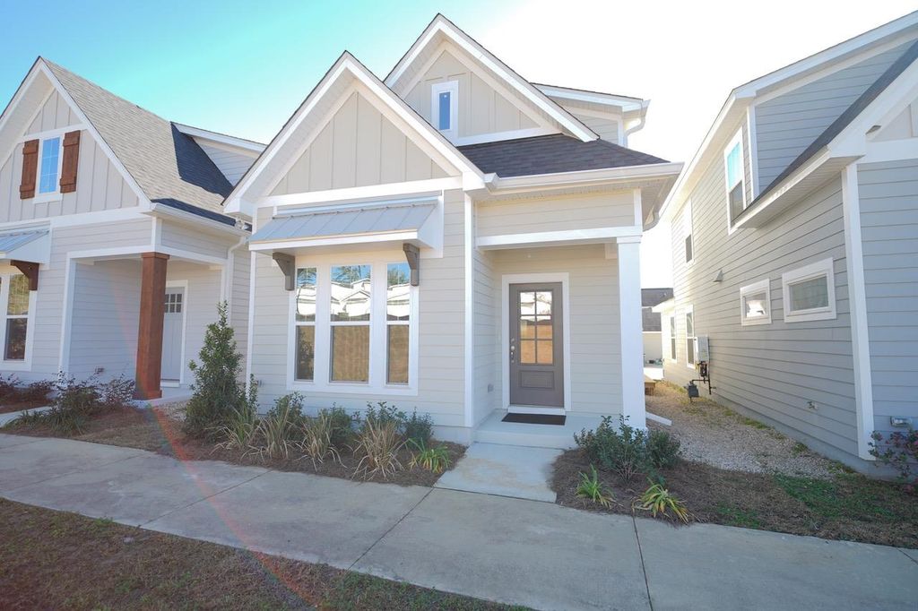 Photo of 2852 Mews Landing, Tallahassee, FL 32308 (MLS # 396326)