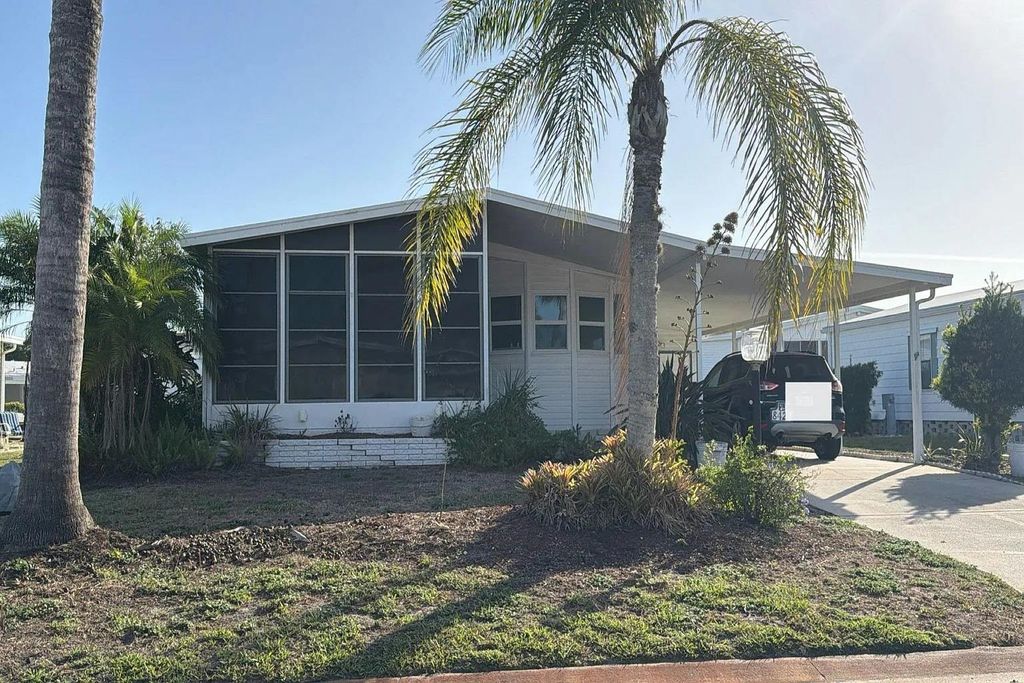 Photo of 8426 Imperial Circle, Other Florida, FL 34221 (MLS # 398875)