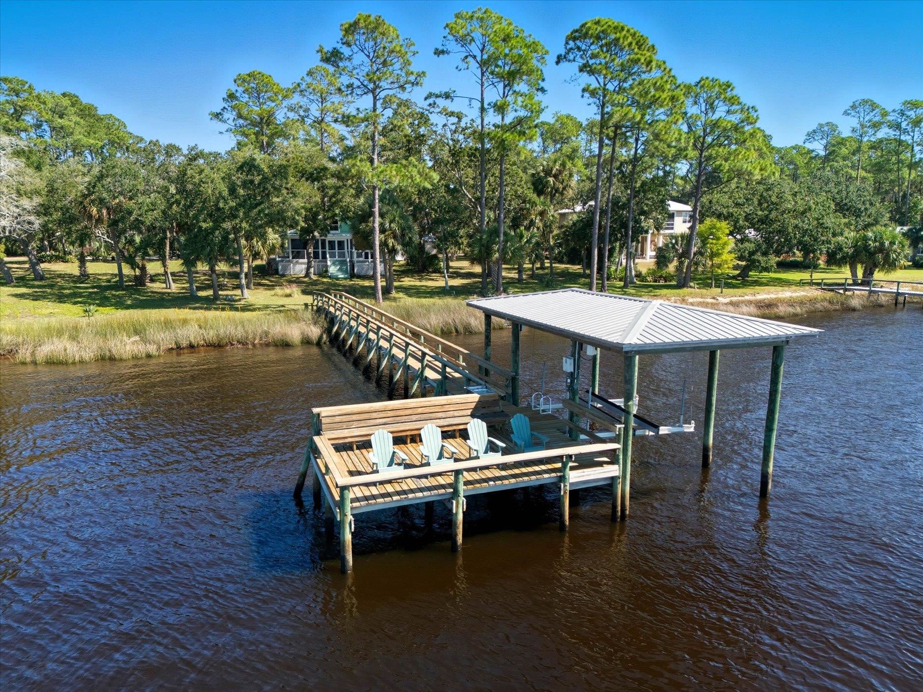 100 River Drive