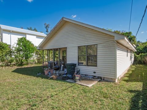 Tiny photo for 603/605 E Seaboard Street #2, Tallahassee, FL 32301 (MLS # 392990)