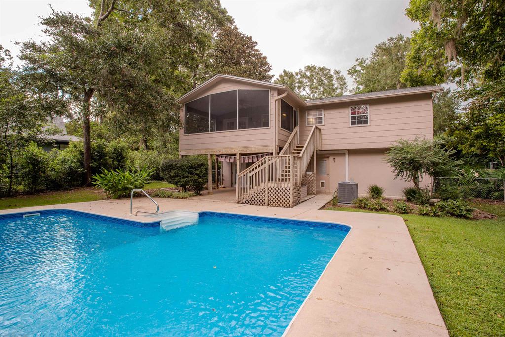 Photo of 2992 Corrib Drive, Tallahassee, FL 32309 (MLS # 387874)