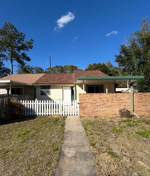 1610 MISTY GARDEN Way Tallahassee FL 32303