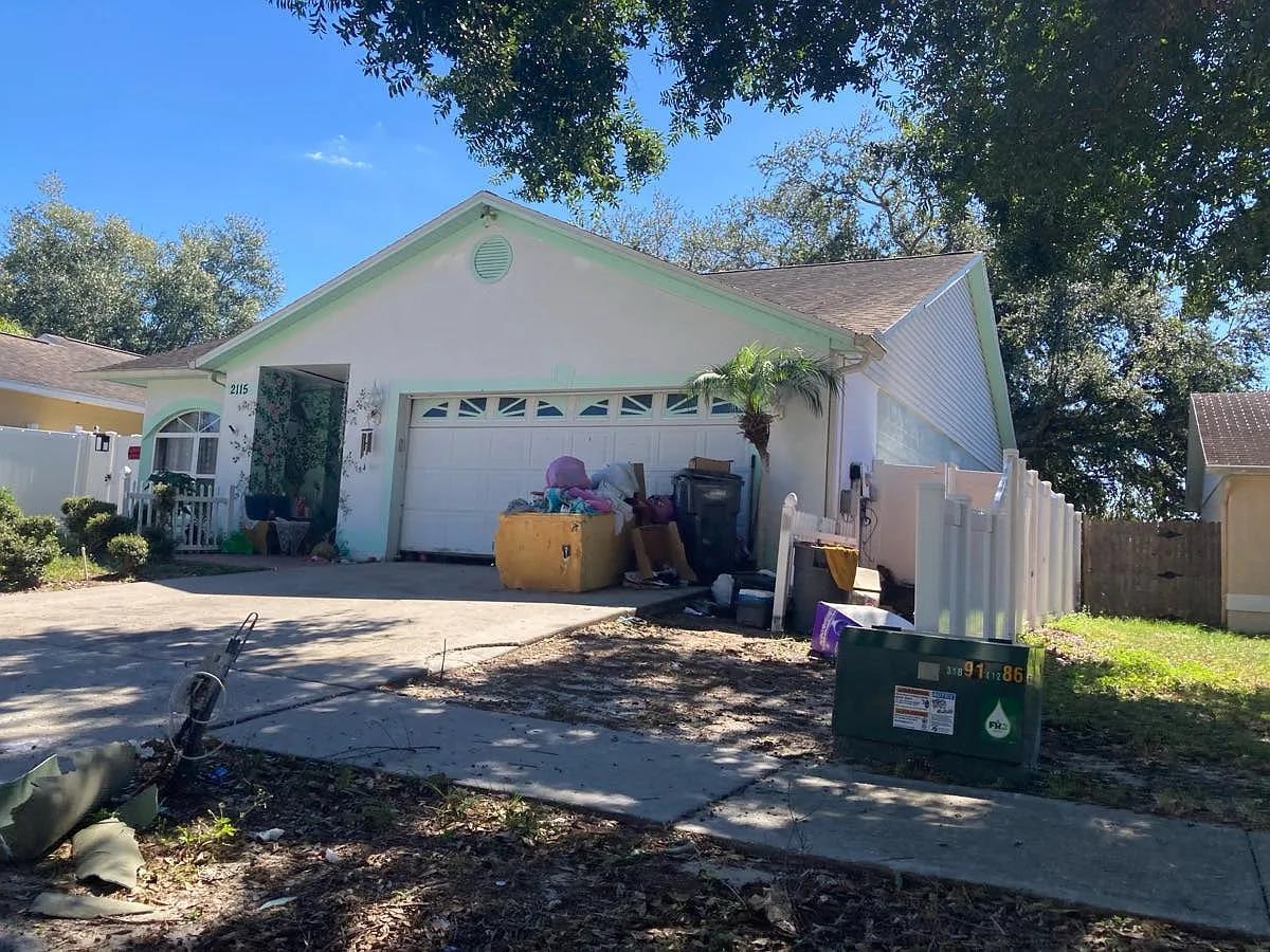 2115 Intervista Lane