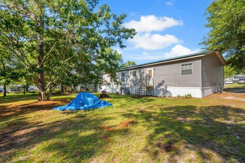Tiny photo for 295 Sumpter Ridge Road, Midway, FL 32343 (MLS # 401978)