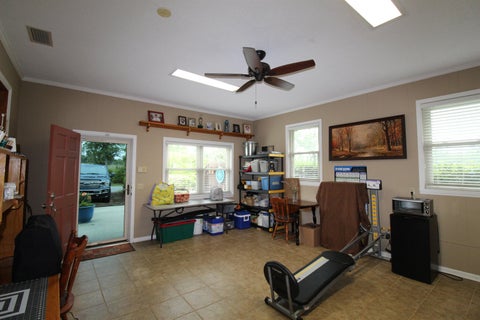 Tiny photo for 272 NE Dusty Miller Avenue, Madison, FL 32340 (MLS # 401322)