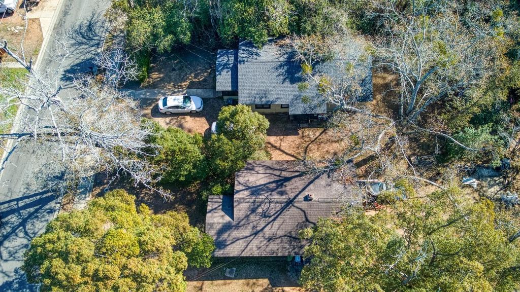 Photo of 1235 McCaskill Avenue, Tallahassee, FL 32310 (MLS # 395864)