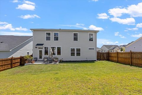 A home in TALLAHASSEE