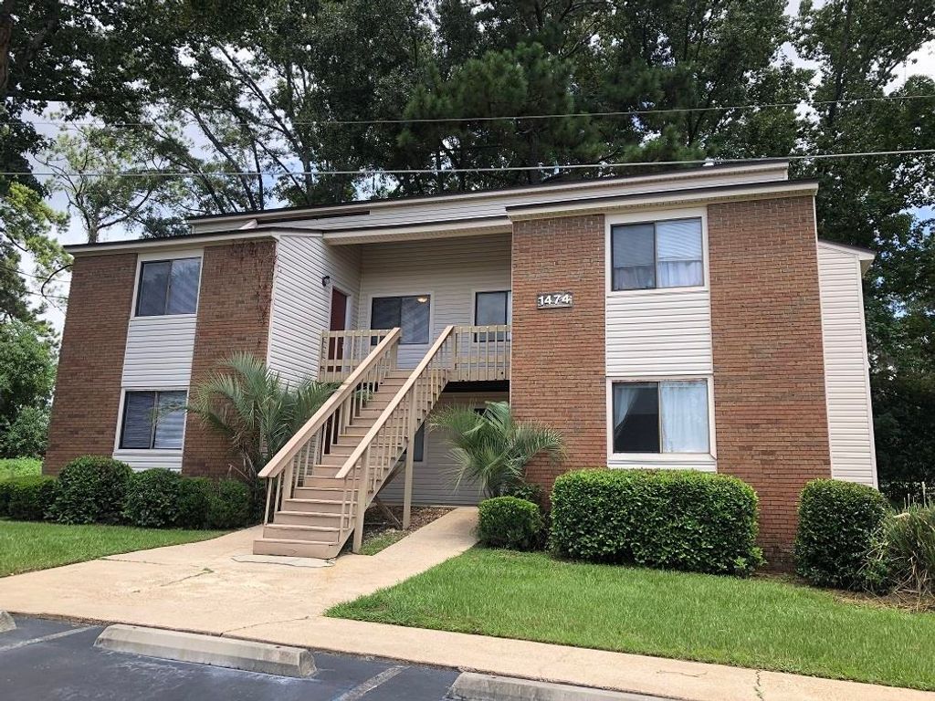 Photo of 1474 WILLOW BEND Way #C, Tallahassee, FL 32301 (MLS # 393201)