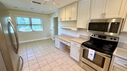 Tiny photo for 1790 Brown Street, Tallahassee, FL 32308 (MLS # 395645)