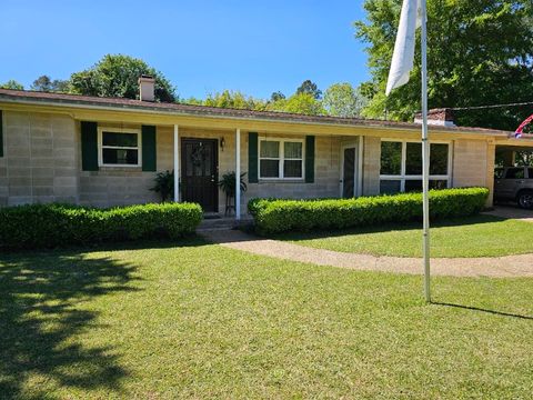 A home in TALLAHASSEE