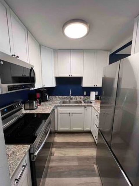 Tiny photo for 1323 Airport Drive #E09, Tallahassee, FL 32304 (MLS # 393836)