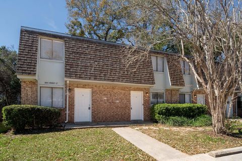 Tiny photo for 804-808 VROGY Court #1, Tallahassee, FL 32304 (MLS # 396855)