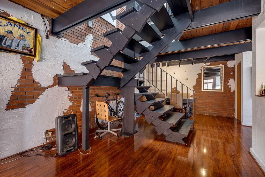 Photo of 220 BELMONT Road, Tallahassee, FL 32301 (MLS # 397679)