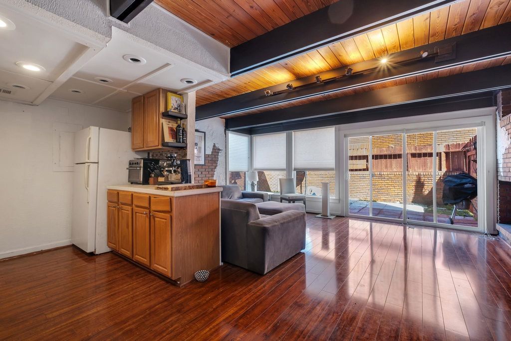 Photo of 220 BELMONT Road, Tallahassee, FL 32301 (MLS # 397679)