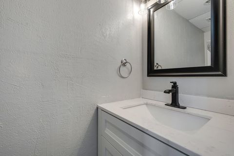 Tiny photo for 220 BELMONT Road #6, Tallahassee, FL 32301 (MLS # 397679)