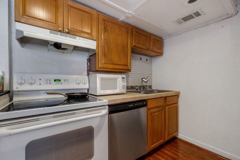 Tiny photo for 220 BELMONT Road #6, Tallahassee, FL 32301 (MLS # 397679)