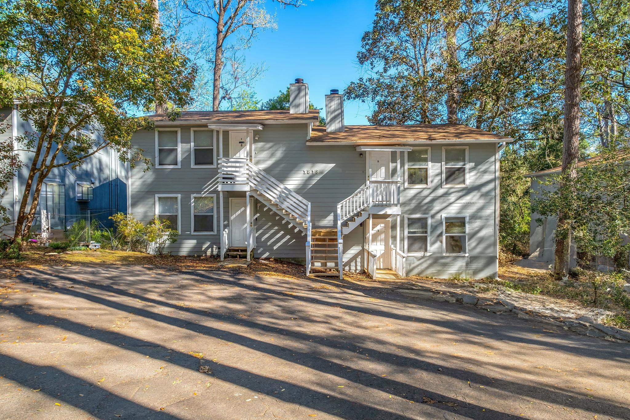 1818,1810,1802 Sylvan Court -