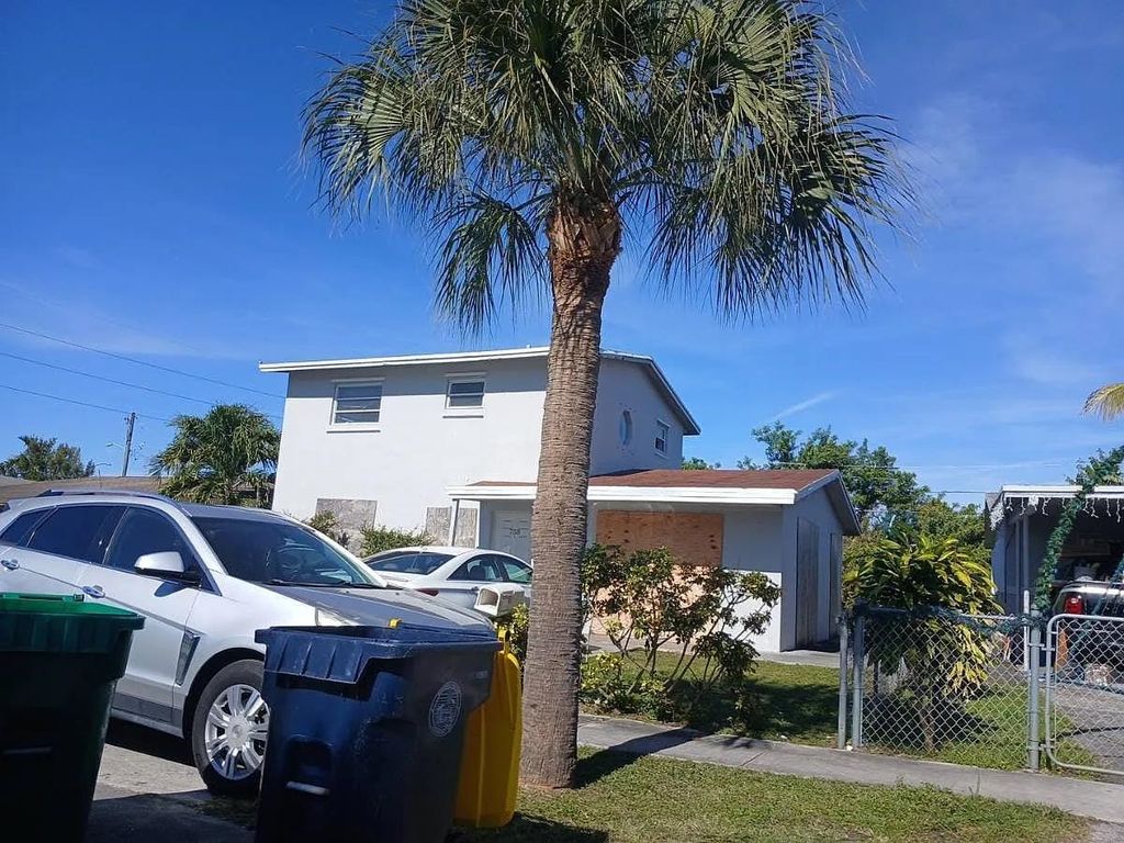 Photo of 758 SW 3rd Place, Other Florida, FL 33004 (MLS # 395377)