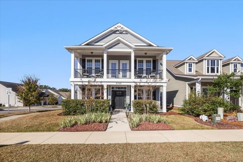 Photo of 2752 Crestline Road, Tallahassee, FL 32308 (MLS # 396762)