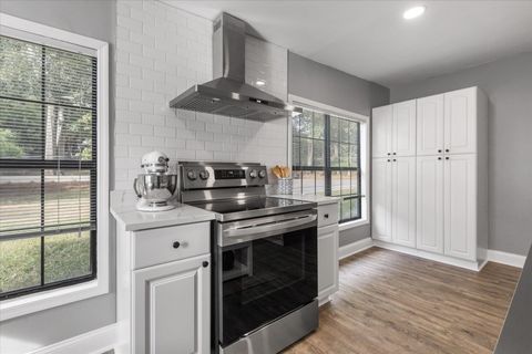 Tiny photo for 104 W 4Th Avenue, Tallahassee, FL 32303 (MLS # 394871)