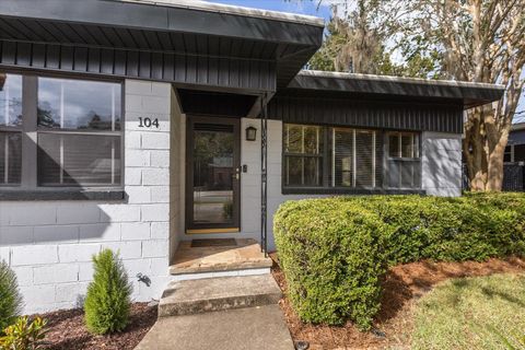Tiny photo for 104 W 4Th Avenue, Tallahassee, FL 32303 (MLS # 394871)