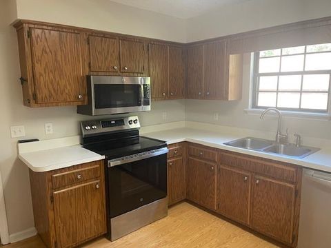 Tiny photo for 2702 Setter Pl. Pl, Tallahassee, FL 32303 (MLS # 393105)