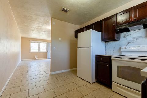 Tiny photo for 1572, 1574 PATRICK Avenue #1+2, Tallahassee, FL 32303 (MLS # 399143)