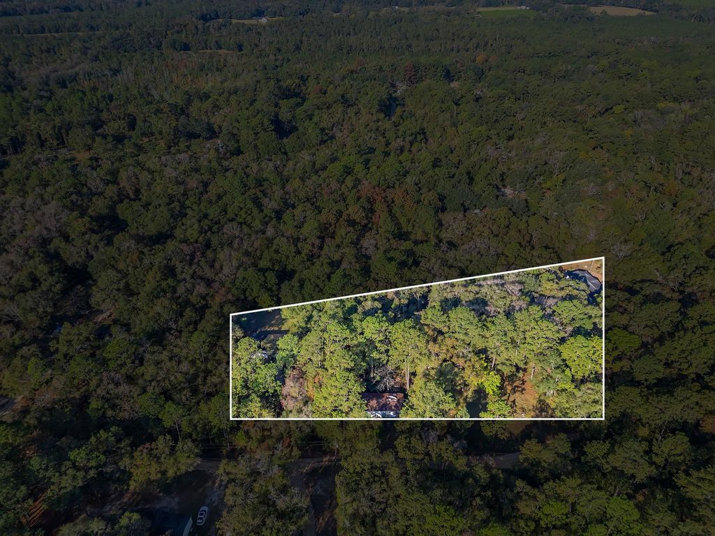 Photo of xxxx Forest Run Drive, Tallahassee, FL 32317 (MLS # 395539)