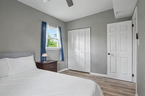 Tiny photo for 1722 Eisenhower Street, Tallahassee, FL 32310 (MLS # 398506)