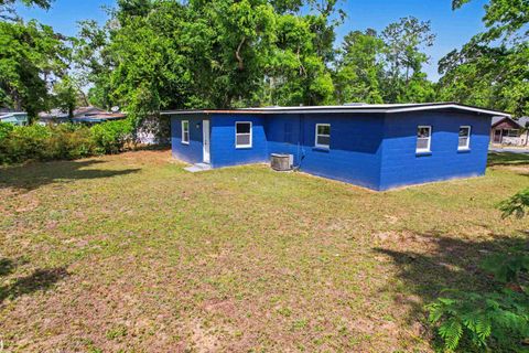 Tiny photo for 1722 Eisenhower Street, Tallahassee, FL 32310 (MLS # 398506)