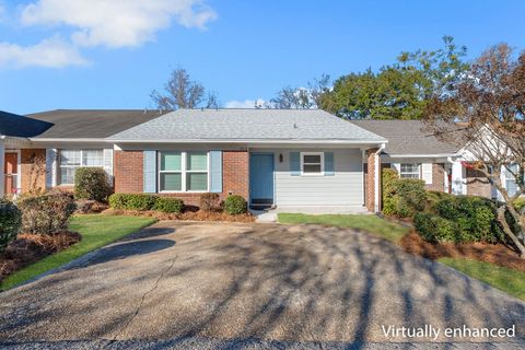 Tiny photo for 814 ELIZABETH Drive, Tallahassee, FL 32303 (MLS # 394506)