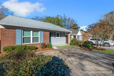 Tiny photo for 814 ELIZABETH Drive, Tallahassee, FL 32303 (MLS # 394506)