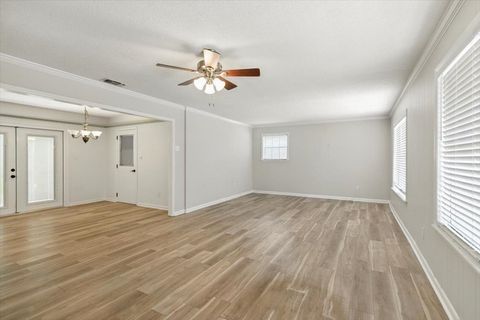 Tiny photo for 2752 Raintree Circle, Tallahassee, FL 32308 (MLS # 390705)