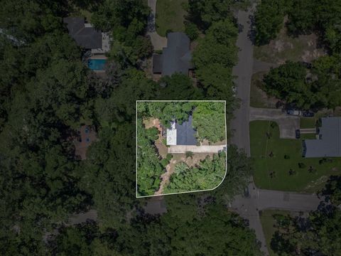 Tiny photo for 1601 Myrick Road, Tallahassee, FL 32303 (MLS # 402163)