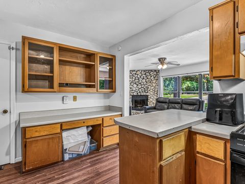 Tiny photo for 1601 Myrick Road, Tallahassee, FL 32303 (MLS # 402163)