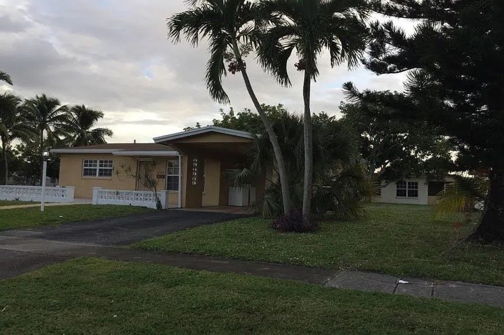 Photo of 4700 NW 41st Place, Other Florida, FL 33319 (MLS # 400234)