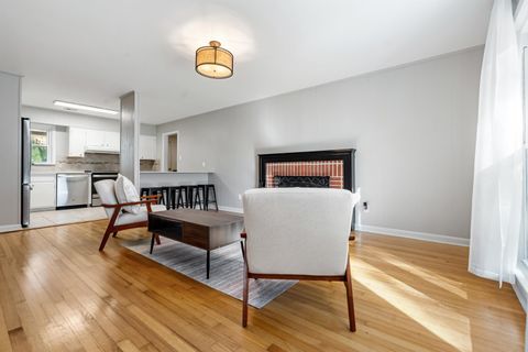 Tiny photo for 930 Maplewood Avenue, Tallahassee, FL 32303 (MLS # 386657)