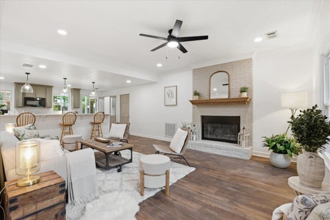 Tiny photo for 7817 Mcclure Drive, Tallahassee, FL 32312 (MLS # 400501)