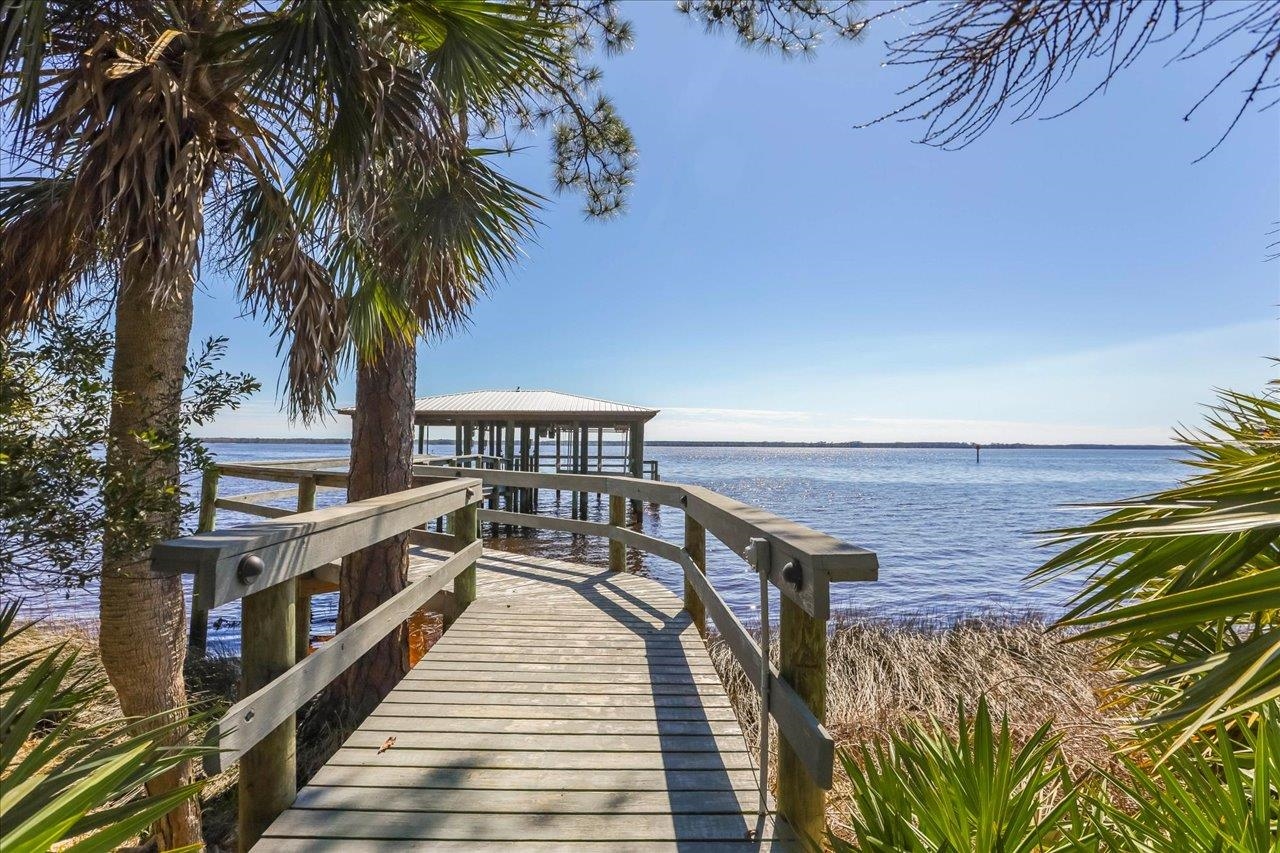 2489 Surf Road